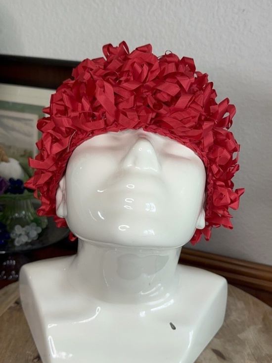 Joseph Magnin Red Ribbon Hat Ruffled Loop Mid Century Couture Cocktail Hat main image 7
